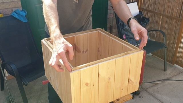 Moje pierwsze dwa ule wielkopolskie, budowa. смотреть онлайн