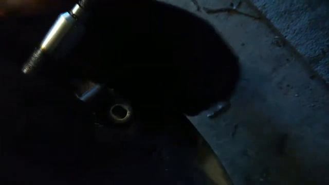 Установка новой ступицы на переднее колесо SsangYong Actyon Sport смотреть онлайн