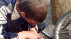 КАк заменить сальники на передней вилке.альфа дельта