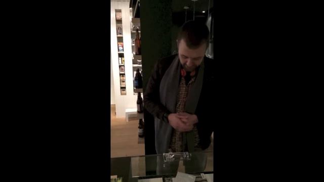 Snorting cocoa power in Amsterdam смотреть онлайн