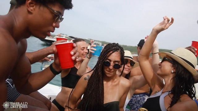 Emerald Destinies 2019 смотреть онлайн