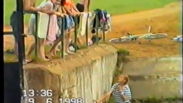Выпускной вечер 1998г. Кировск. средняя школа №1 смотреть онлайн