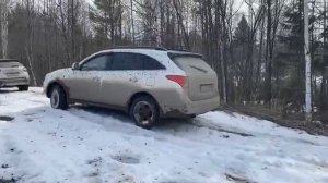 Весеннее бездорожье на Renault Kaptur 2.0 МКПП и Hyundai ix55 V6