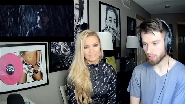 A Musician and a Jerk React to: Secrets - Get Outta My Head смотреть онлайн