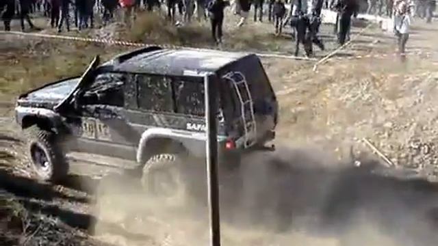 Самый везучий в мире видеооператор на 4x4 смотреть онлайн