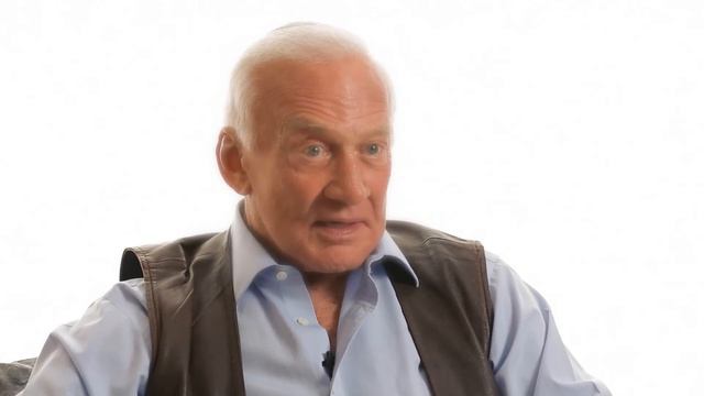 Meet Buzz Aldrin смотреть онлайн