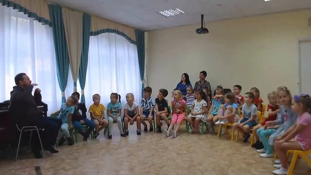 Антон Огнев, в гостях у детского сада. смотреть онлайн