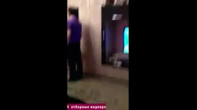 Старшый сын не годует что его младшего брата взяли в Египет а его нет и орёт матом на мать смотреть онлайн