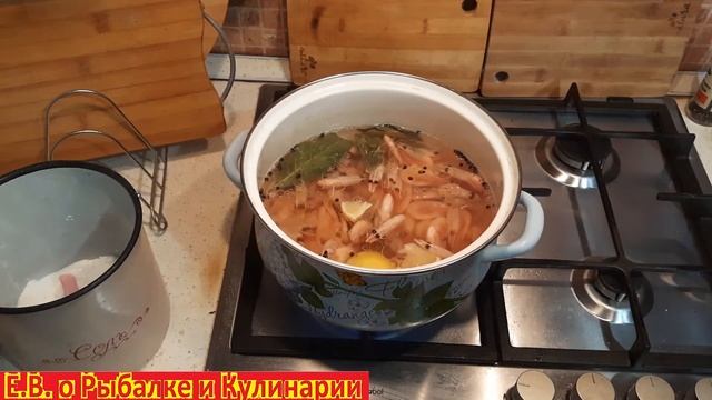Как правильно варить креветки чтоб они были очень ВКУСНЫЕ и СОЧНЫЕ, повар раскроет все секреты. смотреть онлайн