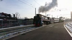 Паровозы П36-0027 и П36-0120 с туристическим поездом