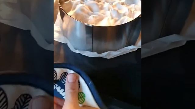 Пироги с творогом и сметаной