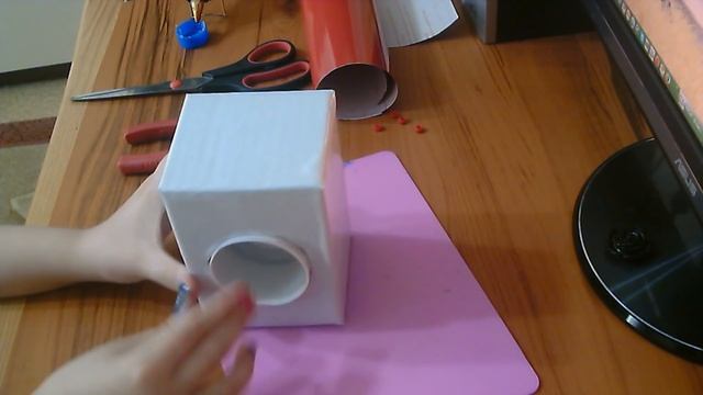 Как сделать стиральную машинку для кукол. How to make a washing machine for dolls смотреть онлайн