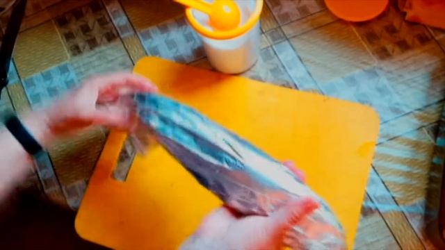Скумбрия на углях смотреть онлайн