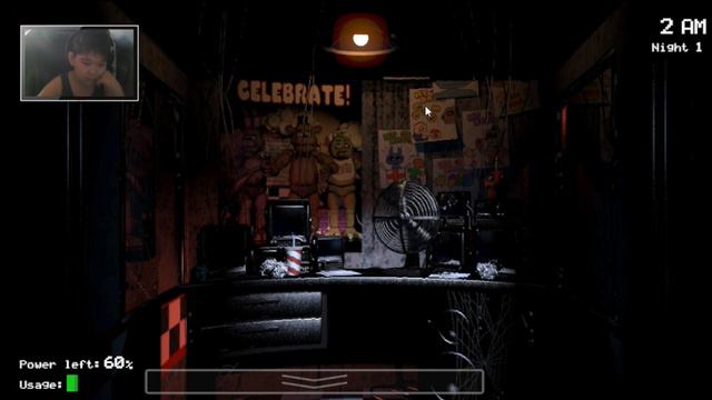 МЛАДШИЙ БРАТ ИГРАЕТ 