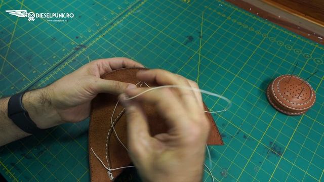 DIY Leather Slippers - Tutorial and Pattern Download смотреть онлайн