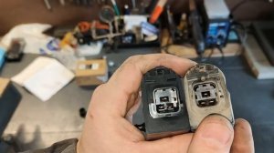 Hyundai Getz.Замена моторчика-помпы, бачка стекло омывателя