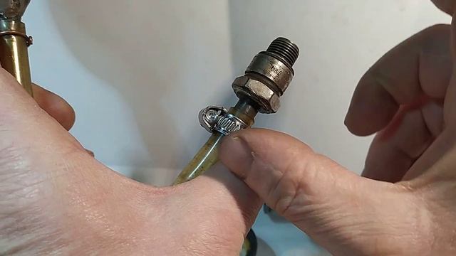 Самодельный компрессометр 2 . Манометр для измерения давления в шинах. смотреть онлайн