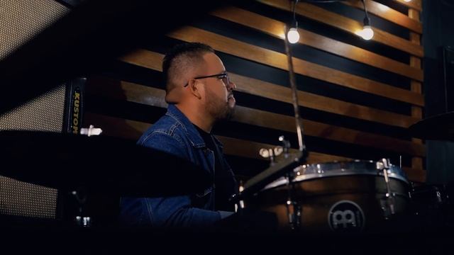 LA BACHATA ( MERENGUE ) RANDY FEIJOO смотреть онлайн
