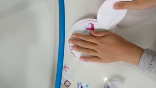 РАСПАКОВКА БУМАЖНОГО ШАРИКА LOL😍😘🤩😎 смотреть онлайн