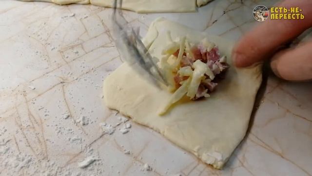 Хачапури рецепт. Хачапури с сыром и ветчиной, из слоеного теста. Есть-Не-Переесть смотреть онлайн