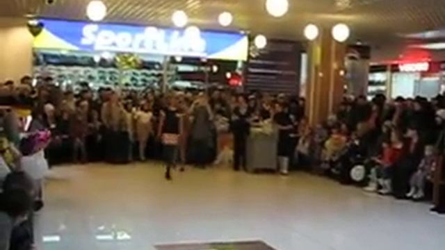 Показ от магазина "Супер детки" в ТРЦ "Чайка" смотреть онлайн