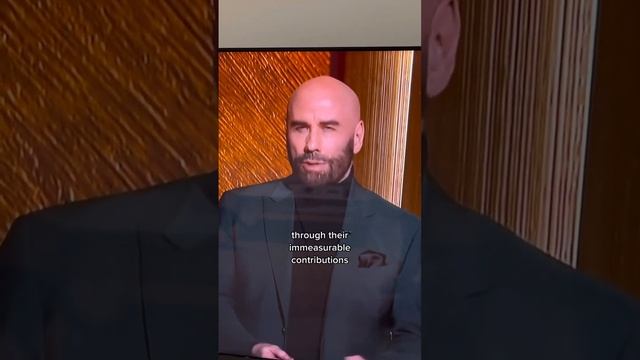 John Travolta Gets Emotional And Makes Reference To The Late Olivia Newton-John At The 2023 Oscars смотреть онлайн