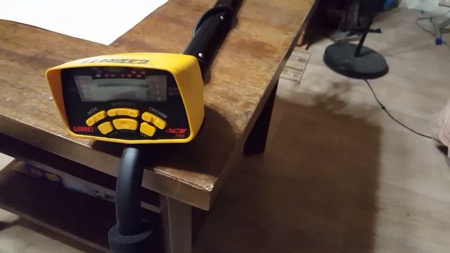 Обзор металлоискателя Garrett Ace250. Тестирую на монетах.