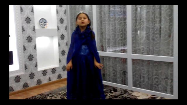 Бема супер певица! Elsa "Frozen" смотреть онлайн