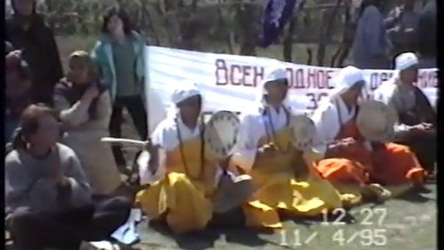 Молитва буддийских монахов в Чечне 1995 г. смотреть онлайн