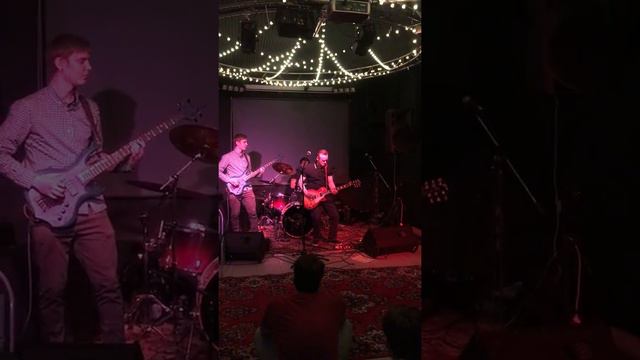 Surf Riders - Padre Pizzicato (Messer Chups cover) смотреть онлайн