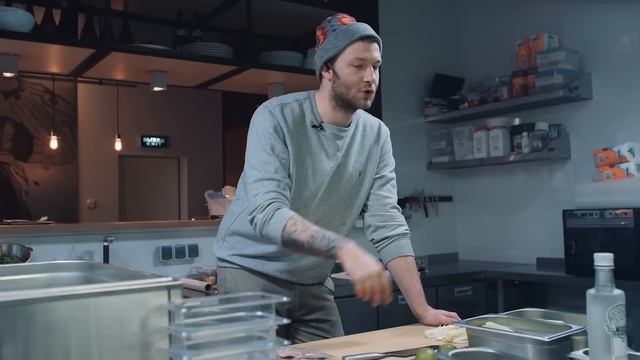 История одного рецепта: Свиные хвосты смотреть онлайн