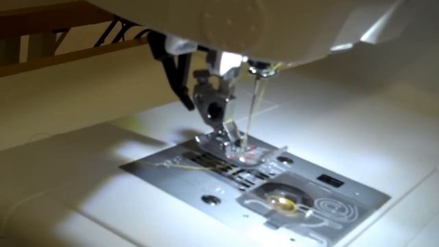 Threading PFAFF Ambition Essentials смотреть онлайн