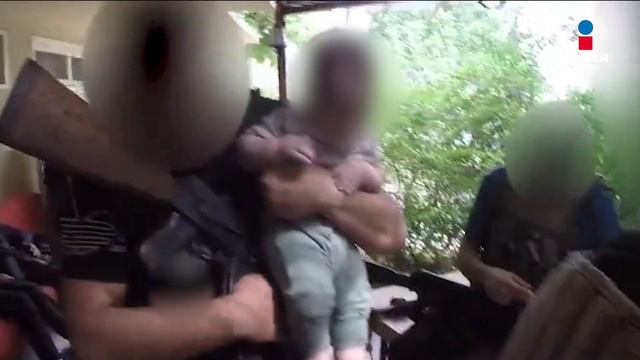 Surgen imágenes de Hamás tras secuestrar menores смотреть онлайн