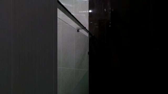 Стеклянное душевое ограждение по индивидуальным размерам смотреть онлайн