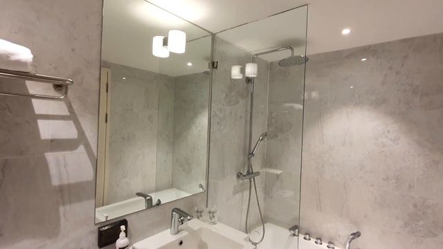 รีวิวโรงแรมพัทยาราคาหลักร้อย ใหม่สะอาดใกล้วงเวียนปลาโลมา | Arden Hotel & Residence Pattaya | EP.29 смотреть онлайн