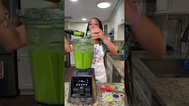 LIVE Cooking Show - Gorgeous Green Smoothie ? смотреть онлайн
