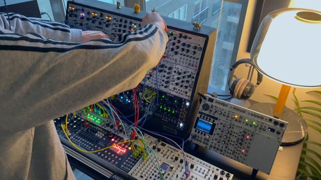 Winter Weather | Eurorack Modular Synth Patch смотреть онлайн