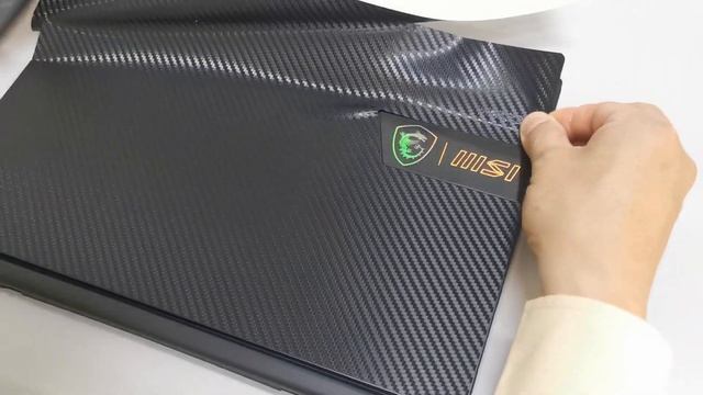 【Ezstick】MSI 微星 Stealth 15M B12UE 鍵盤膜樣式 及 機身貼 螢幕貼 TOUCHPAD貼'施工過程 DIY 筆電包膜 смотреть онлайн
