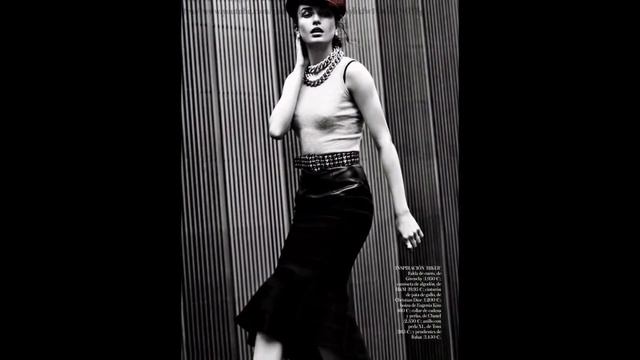 Андреа Дьякони (Andreea Diaconu) смотреть онлайн