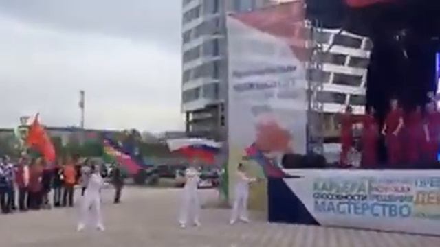 Вдохновляющая песня. Россия, вперед! смотреть онлайн