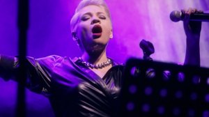 Jukebox Trio feat.Tina Kuznetsova  «Alone in the Dark» (live)