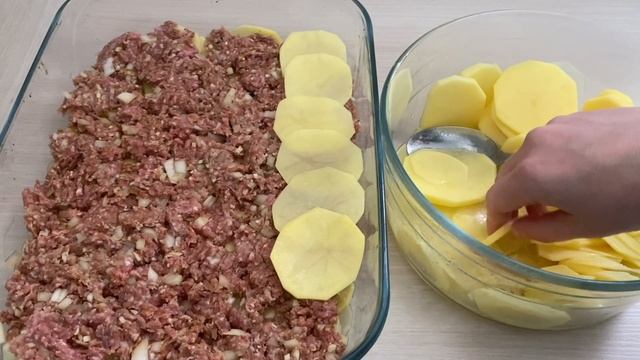 Leckerer Kartoffel-Hackfleisch Auflauf | Einfaches Rezept für Mittag- oder Abendessen смотреть онлайн