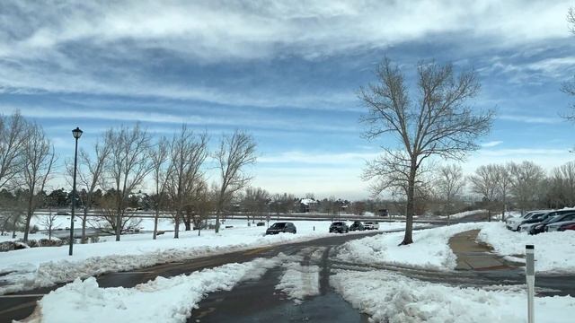 Почему нам отменили школу во вторник? Как выглядят дороги на следующий день после снежного шторма. смотреть онлайн