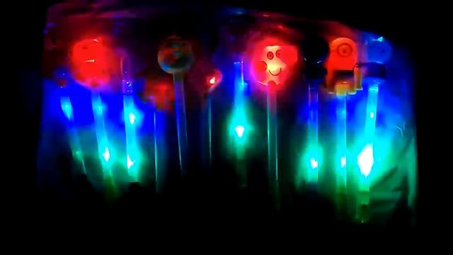 Мульт-герои, палочки с подсветкой, 3 режима. смотреть онлайн