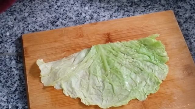 Cabbage Rolls with Ground Beef & Rice смотреть онлайн