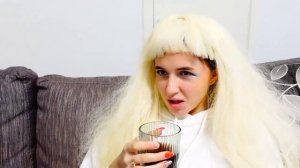 ХОЛОДНЫЕ vs ГОРЯЧИЕ Пранки! Девочки разыгрывают Амельку!