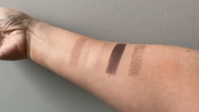 Tom Ford 35 Rose Topaz Eye Color Quad смотреть онлайн