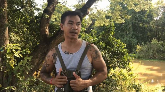 Bong General, The Khmer Rouge Survior Revisited his Training Camp смотреть онлайн