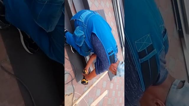 резка метала чудо насадкой Деволт смотреть онлайн