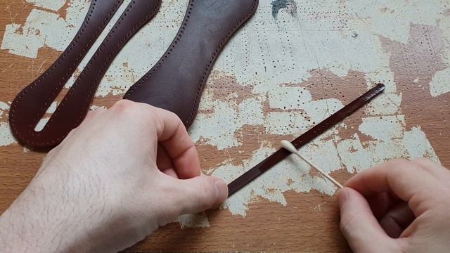 Изделие из кожи крейзи хорс с обработкой/бесплатная выкройка/Free PDF Pattern leather case смотреть онлайн